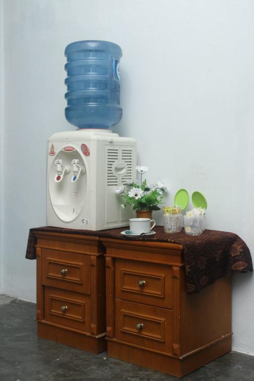 Kuala Namu Guest House Medan Extérieur photo